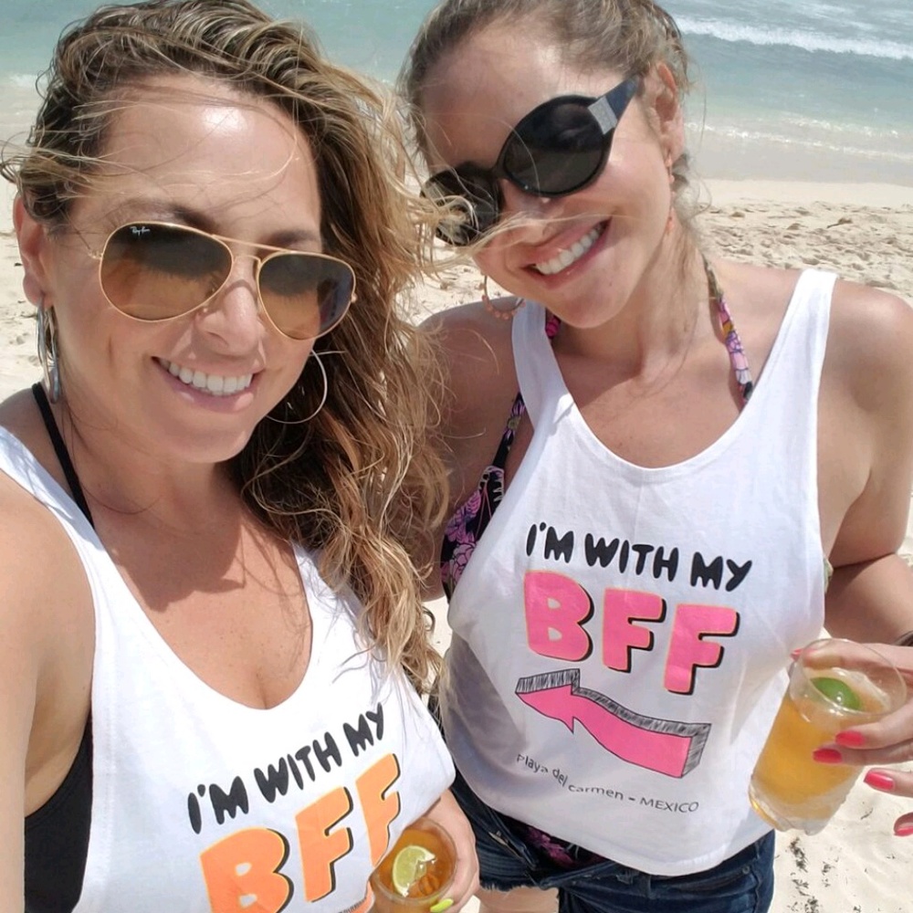 Meet your Poshers Ana & Mayra